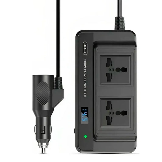 XO CZ011 convierte 12V a 220V 200W con 2 tomas AC, USB-C PD 20W y USB 3A. Compacto, con protecciones y LED. Ideal para viajes y trabajo móvil.